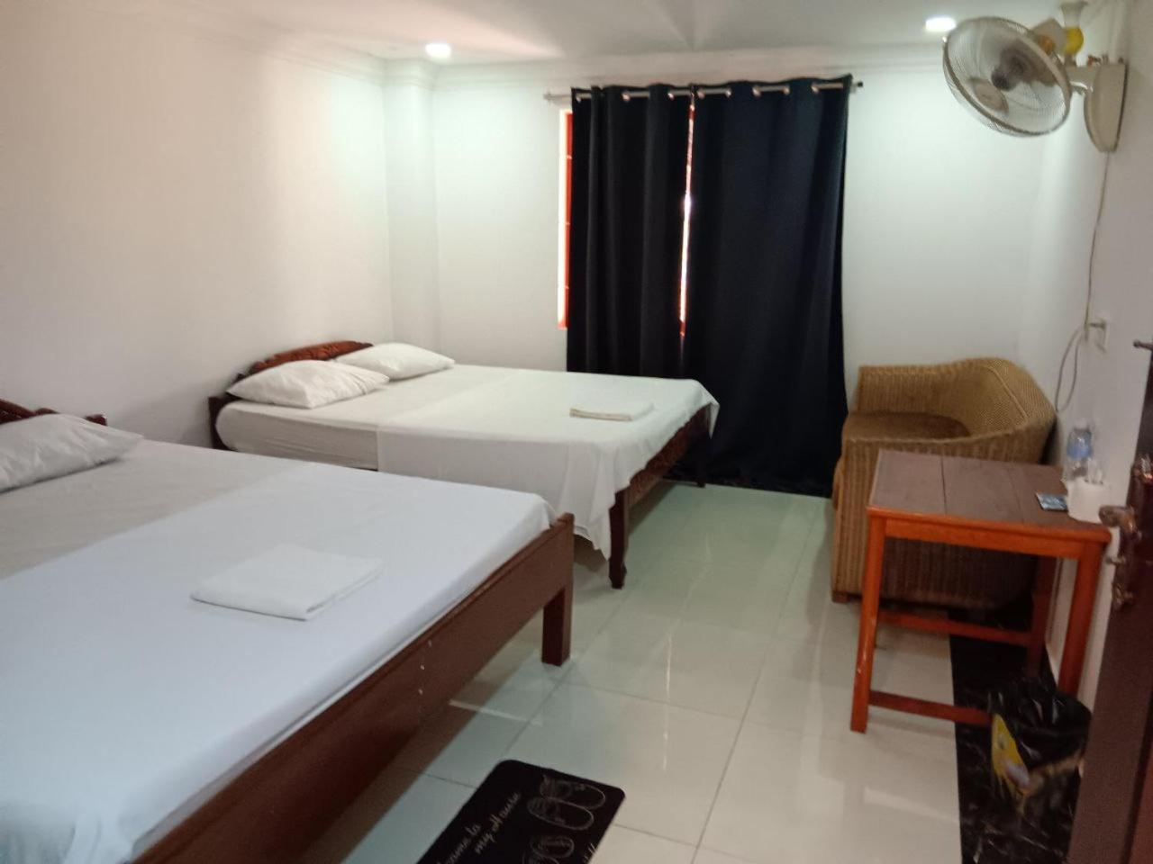 Good Morning Kampot Hotell Exteriör bild