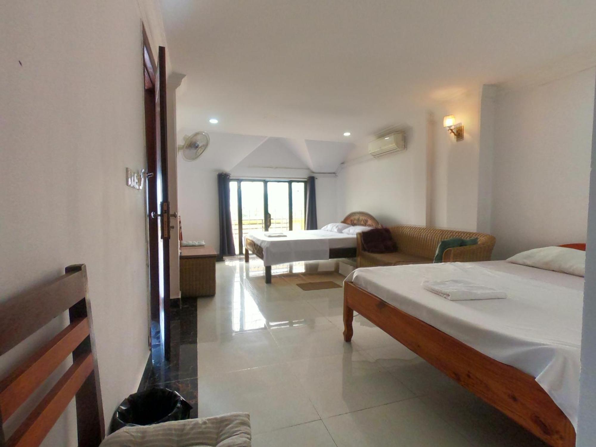 Good Morning Kampot Hotell Exteriör bild