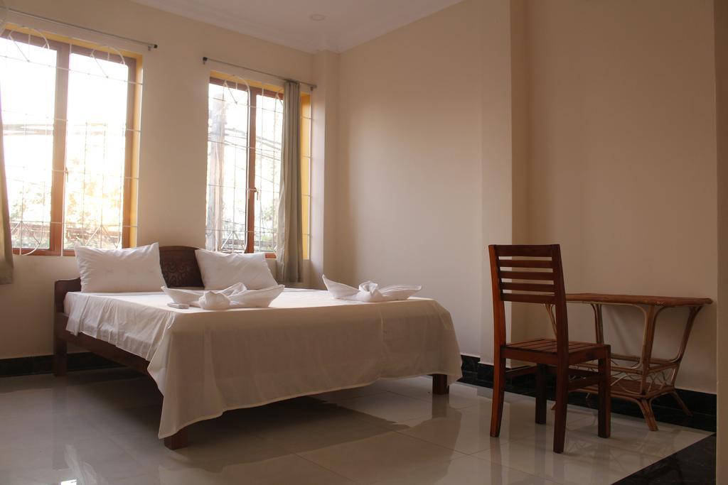 Good Morning Kampot Hotell Exteriör bild