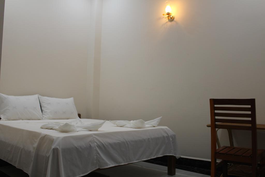 Good Morning Kampot Hotell Exteriör bild