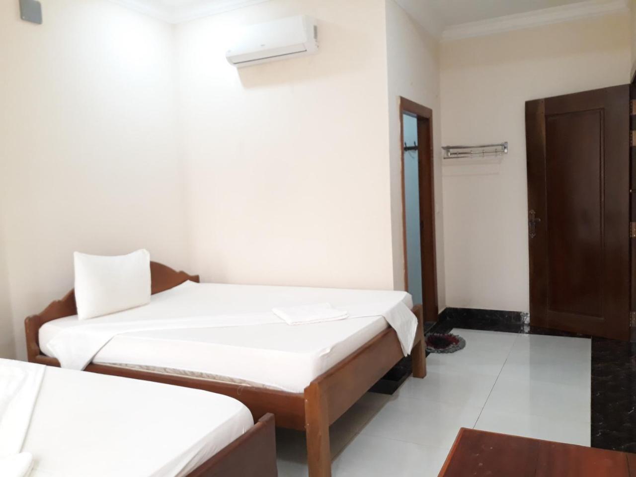 Good Morning Kampot Hotell Exteriör bild